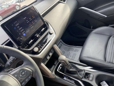 2024 Toyota Corolla Cross Hybrid XSE