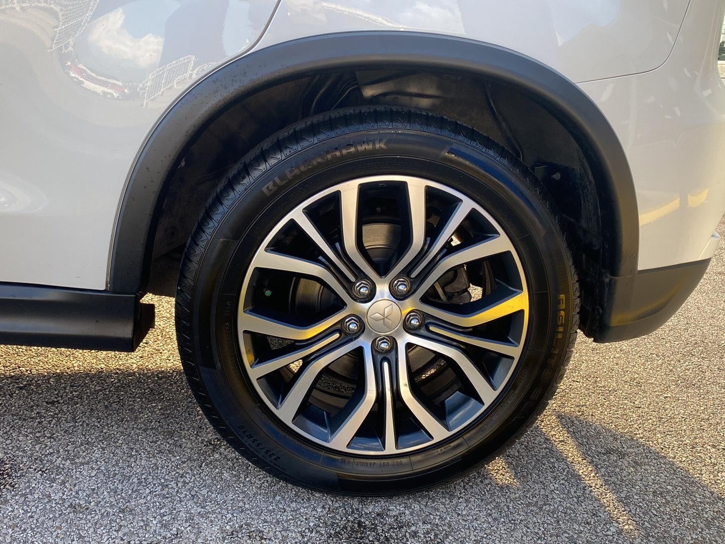 2019 Mitsubishi Outlander Sport ES 2.0