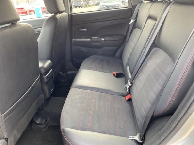 2025 Mitsubishi Outlander Sport SE