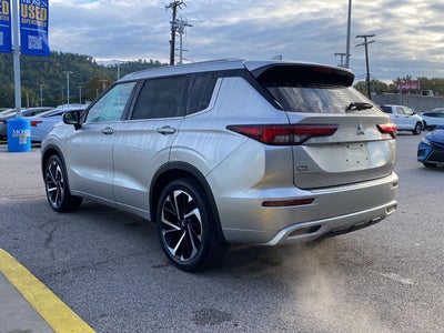 2022 Mitsubishi Outlander SEL Launch Edition