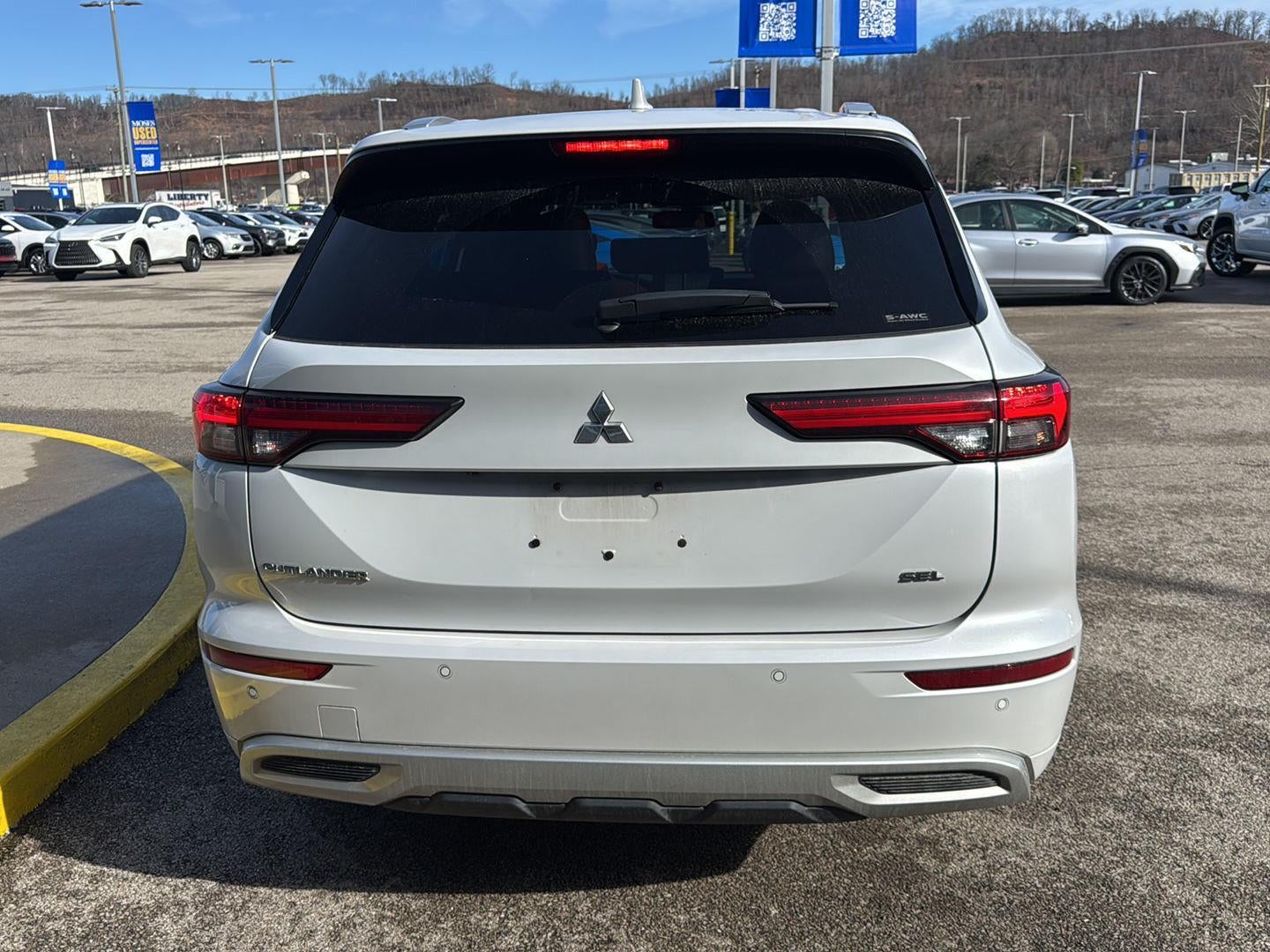2022 Mitsubishi Outlander SEL