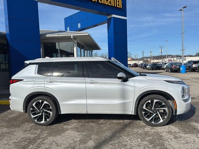 2022 Mitsubishi Outlander SEL