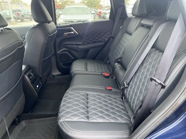 2024 Mitsubishi Outlander PHEV SEL