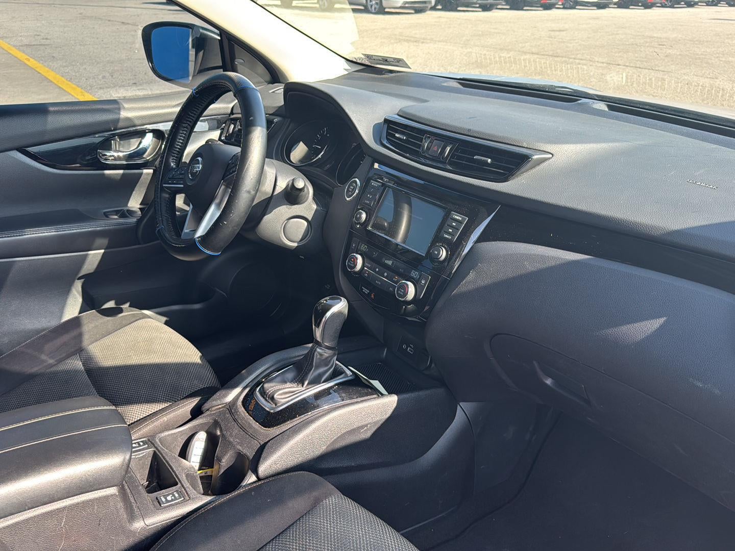 2021 Nissan Rogue Sport SV
