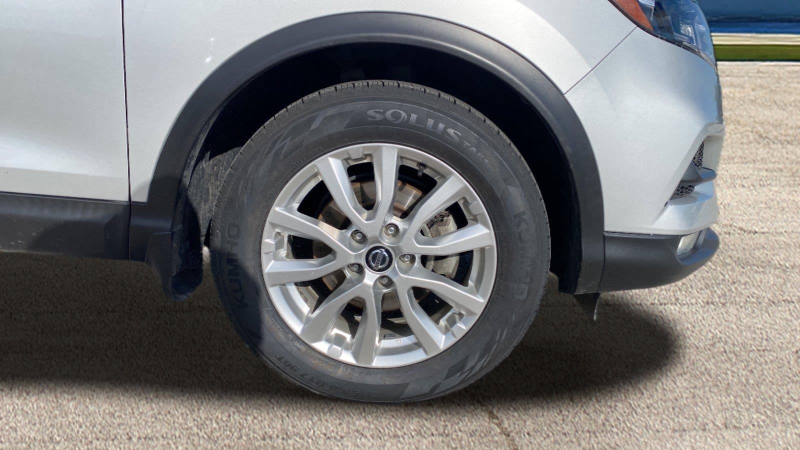 2021 Nissan Rogue Sport SV