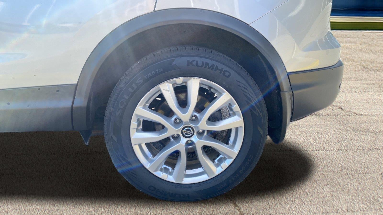 2021 Nissan Rogue Sport SV