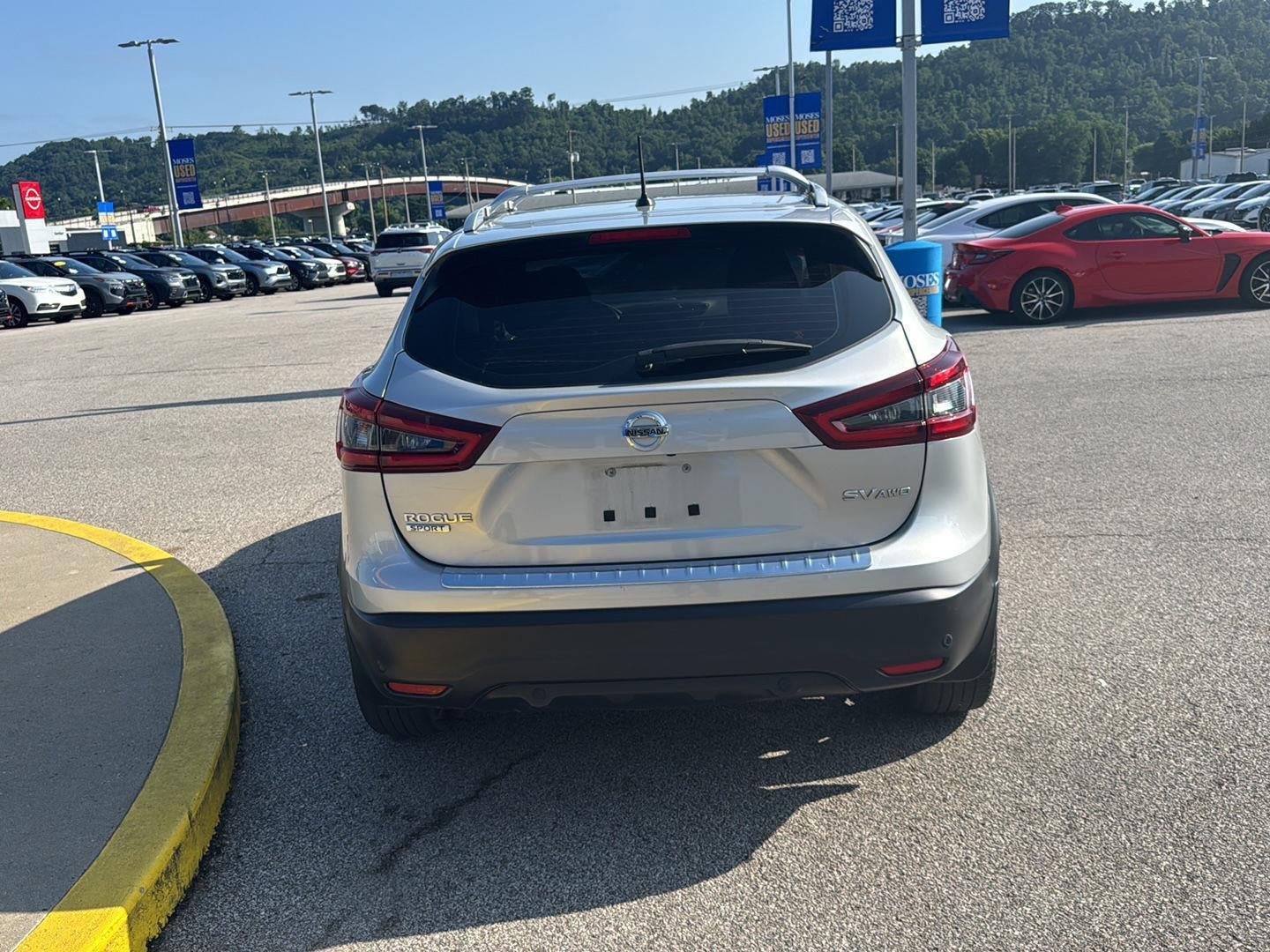2021 Nissan Rogue Sport SV