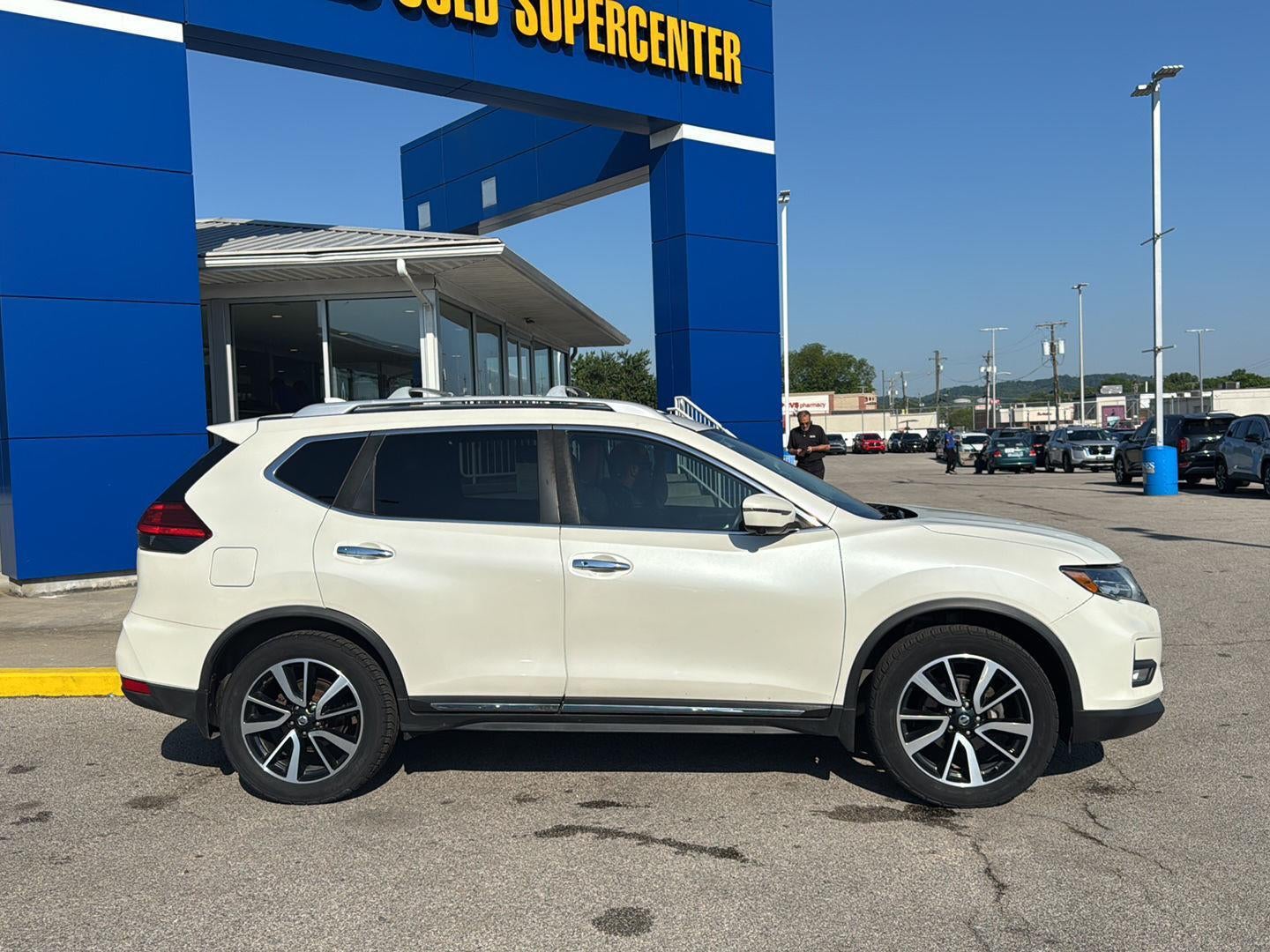 2017 Nissan Rogue SL