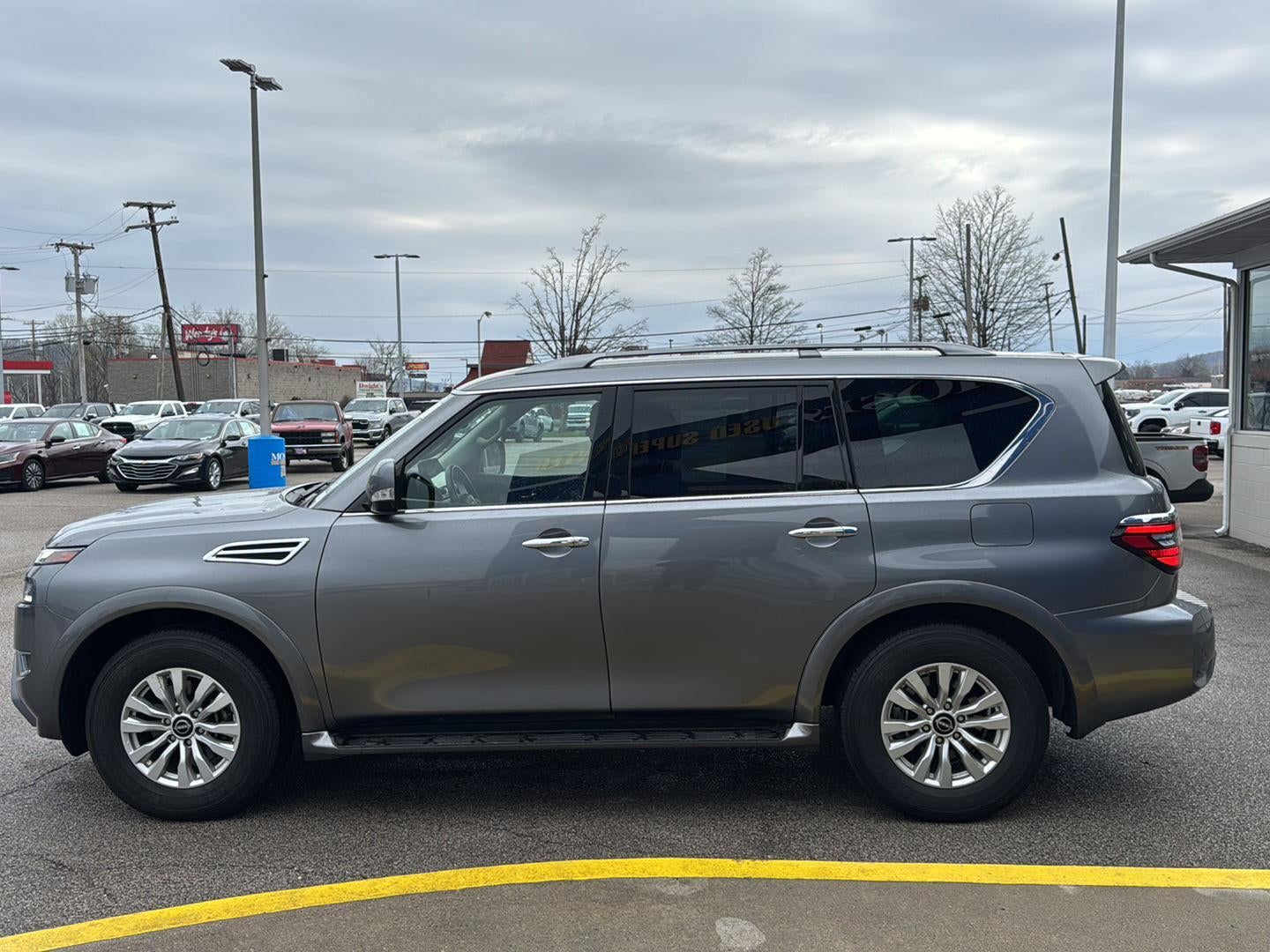 2023 Nissan Armada SV