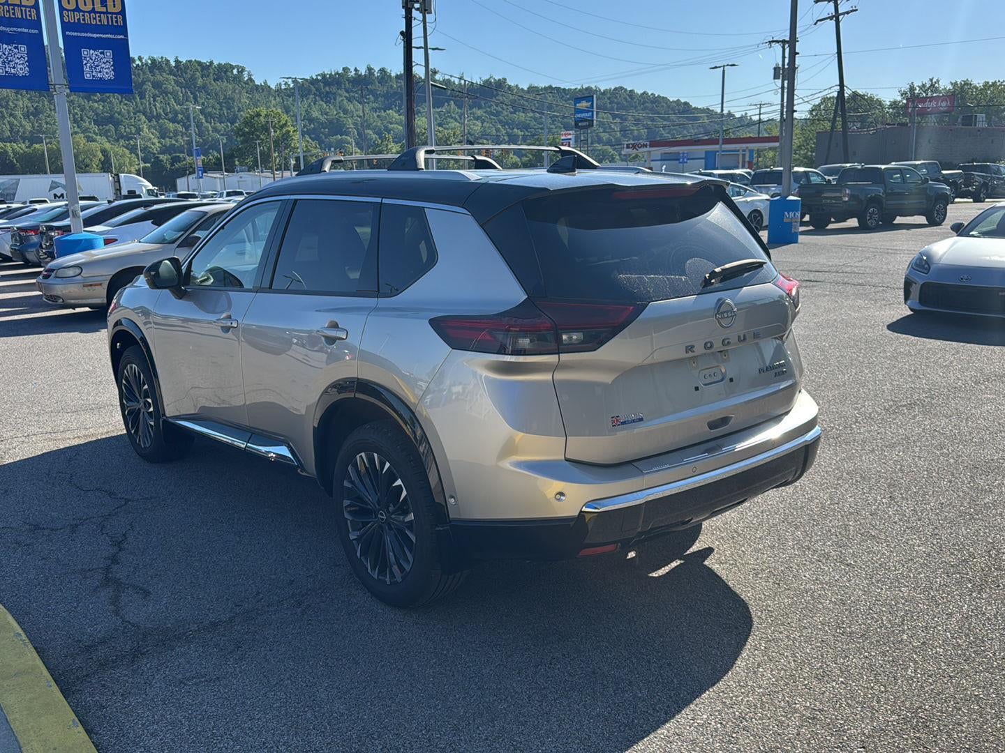 2025 Nissan Rogue Platinum