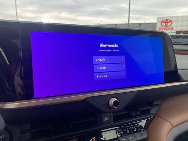 2025 Toyota Crown Signia Limited