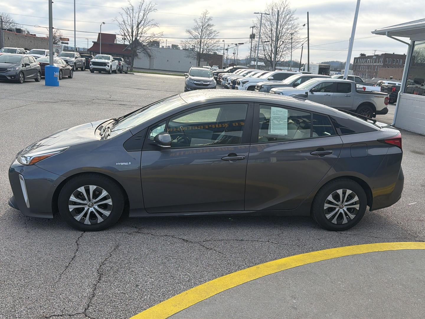 2022 Toyota Prius XLE AWD-e