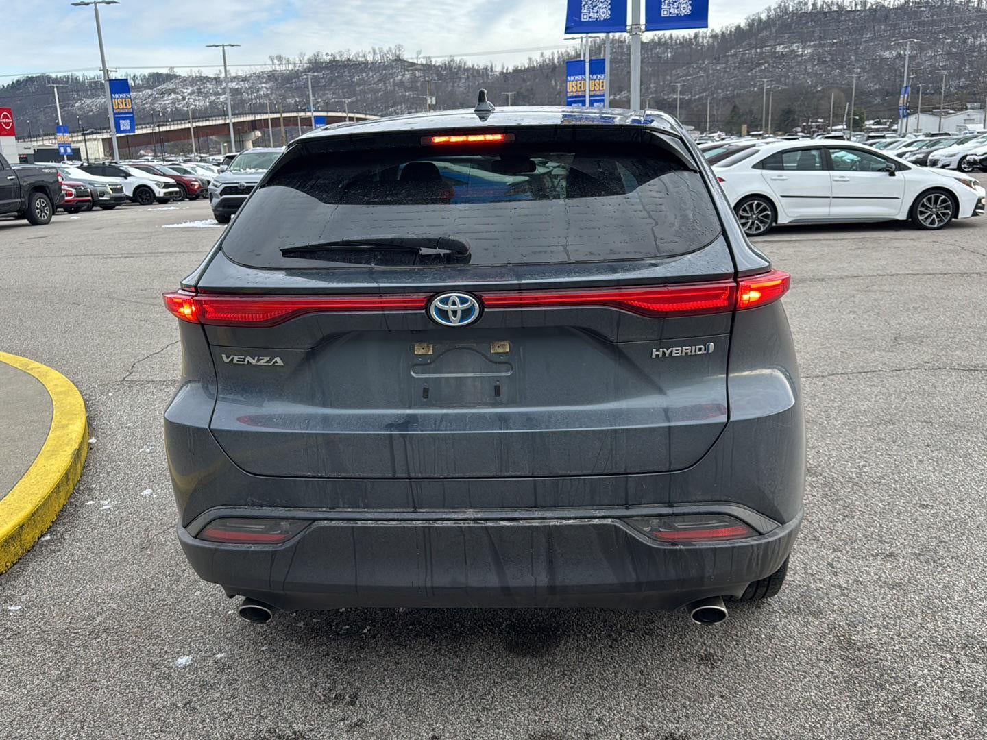 2022 Toyota Venza LE