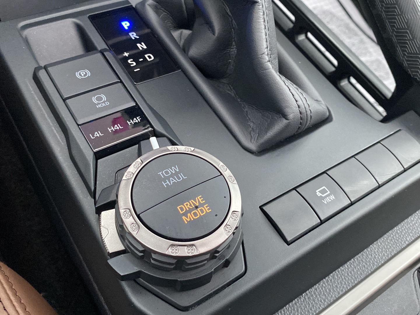 2025 Toyota 4Runner Limited HV