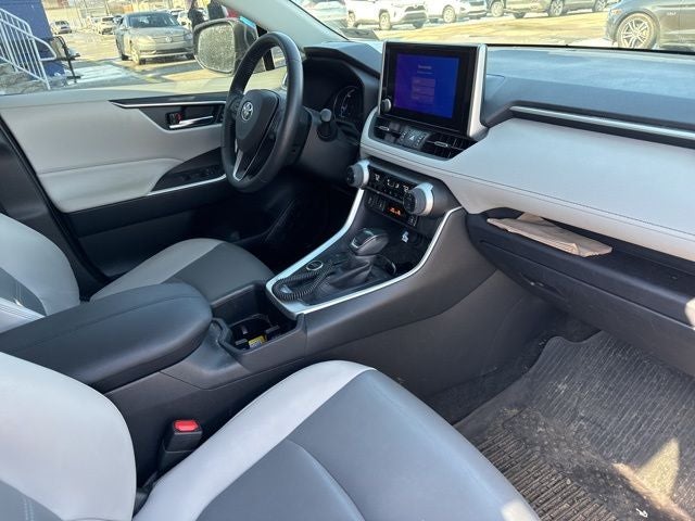 2023 Toyota RAV4 Hybrid XLE Premium