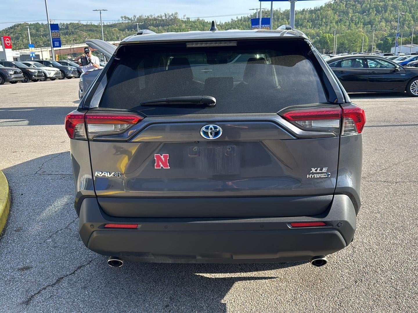 2023 Toyota RAV4 Hybrid XLE Premium