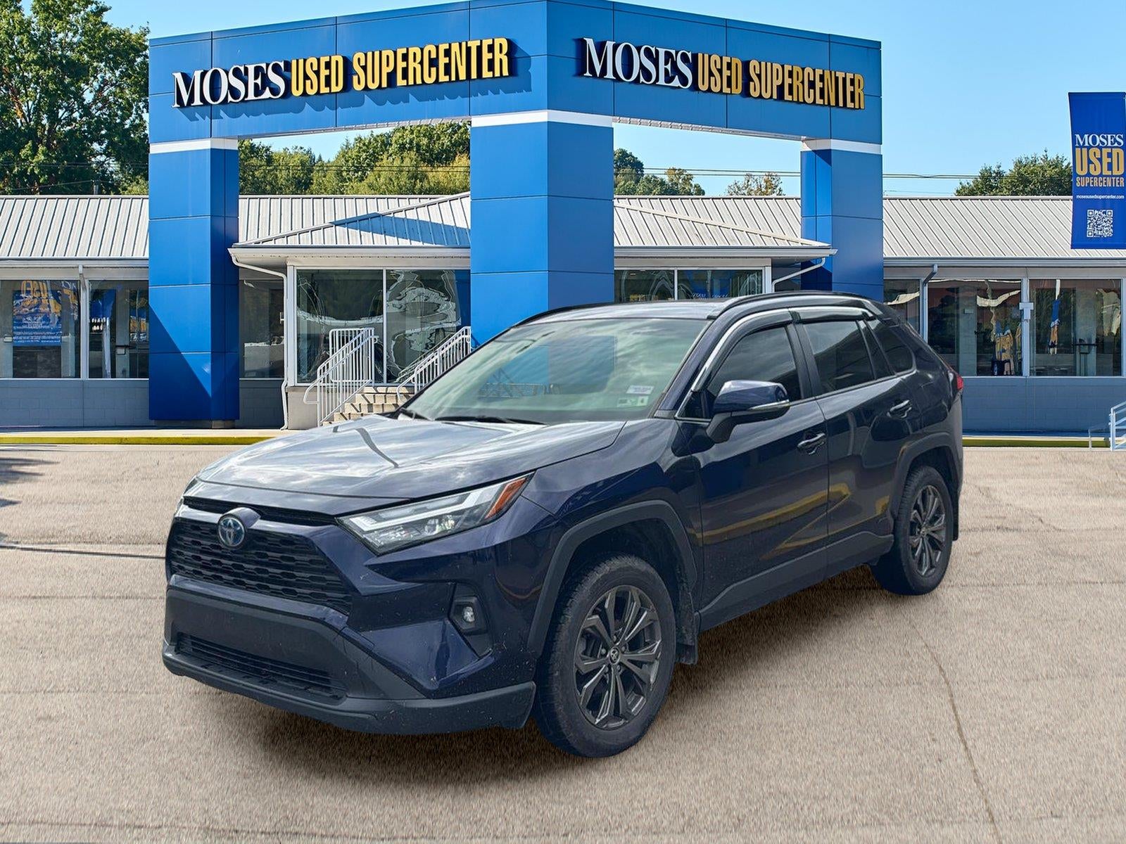 2023 Toyota RAV4 Hybrid XLE Premium