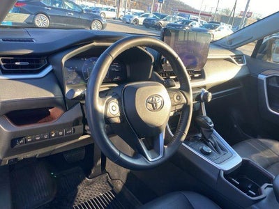 2024 Toyota RAV4 Hybrid Limited