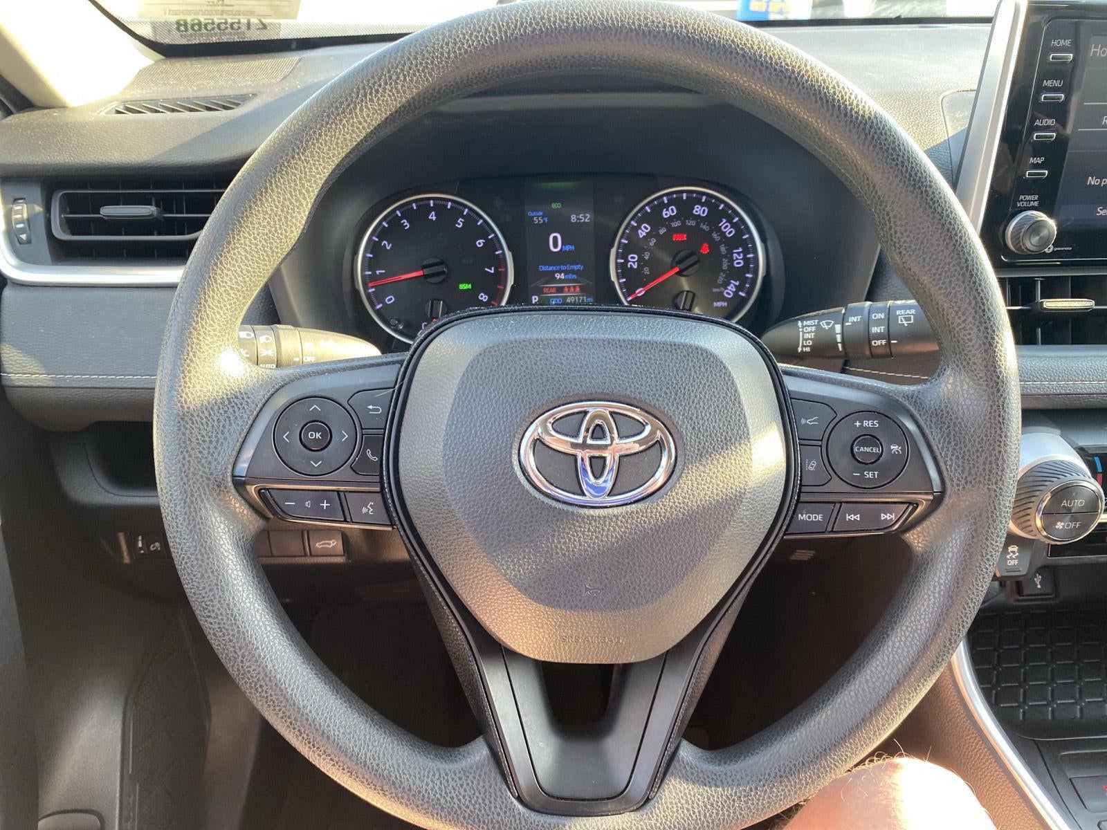 2020 Toyota RAV4 XLE