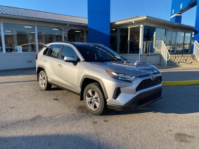 2025 Toyota RAV4 Hybrid XLE