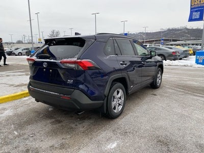 2025 Toyota RAV4 Hybrid XLE
