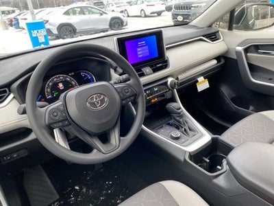 2025 Toyota RAV4 Hybrid XLE
