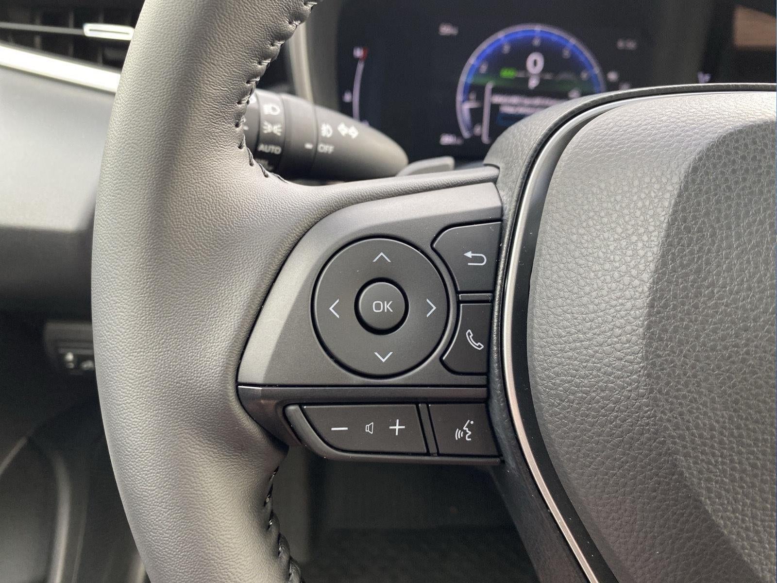 2026 Toyota Corolla Hatchback XSE