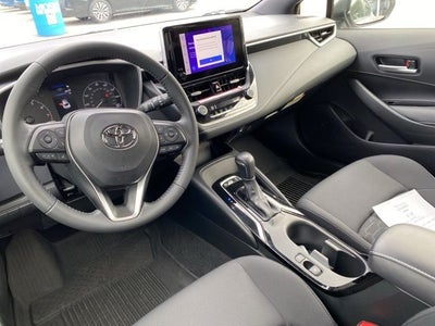 2025 Toyota Corolla Hatchback SE