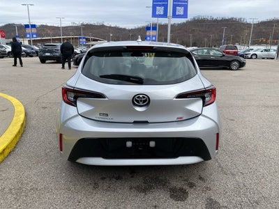 2025 Toyota Corolla Hatchback SE