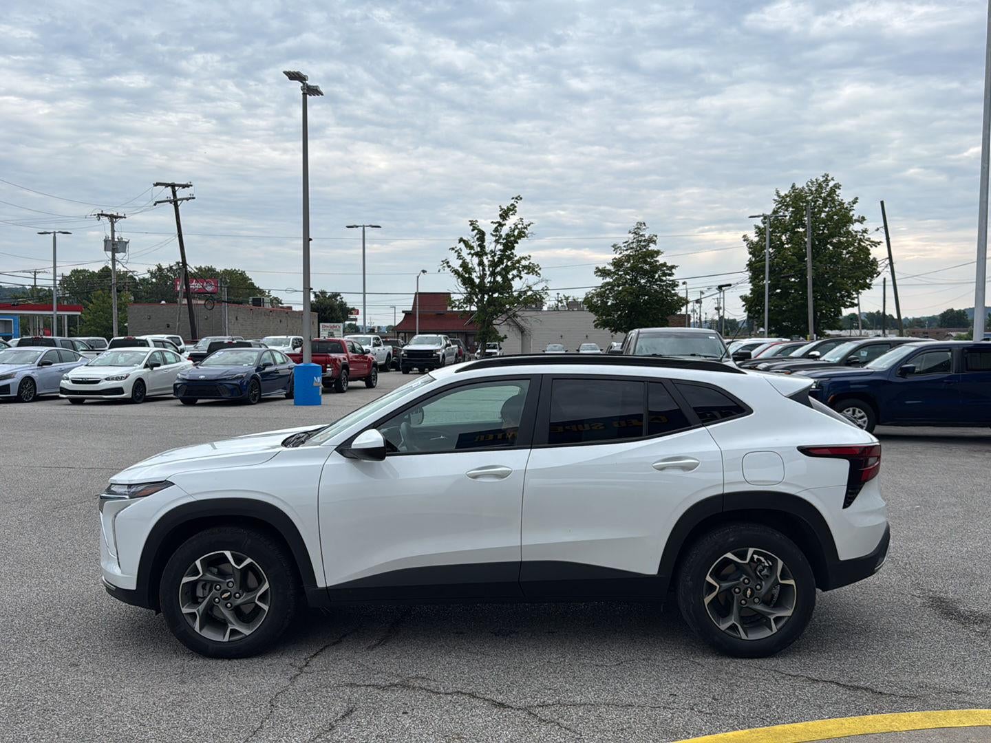 2025 Chevrolet Trax LT