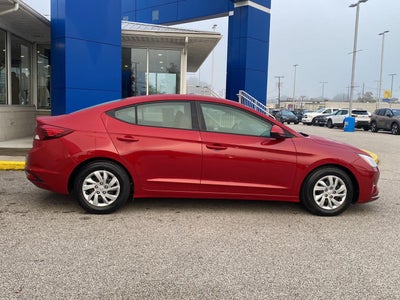 2020 Hyundai Elantra SE
