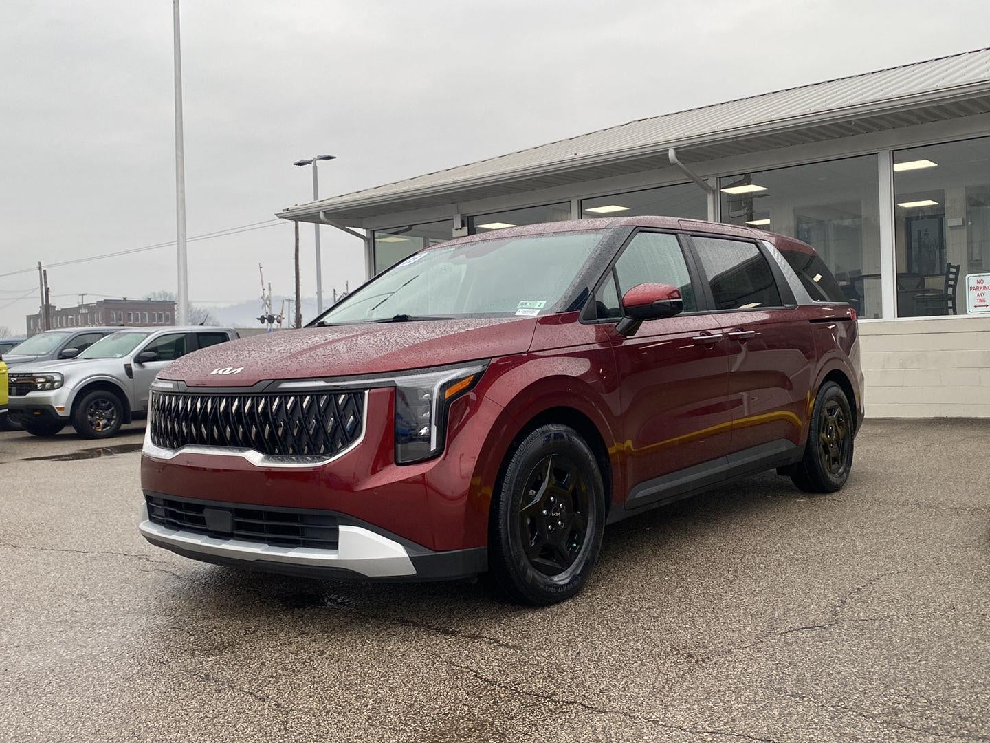 2025 Kia Carnival LXS