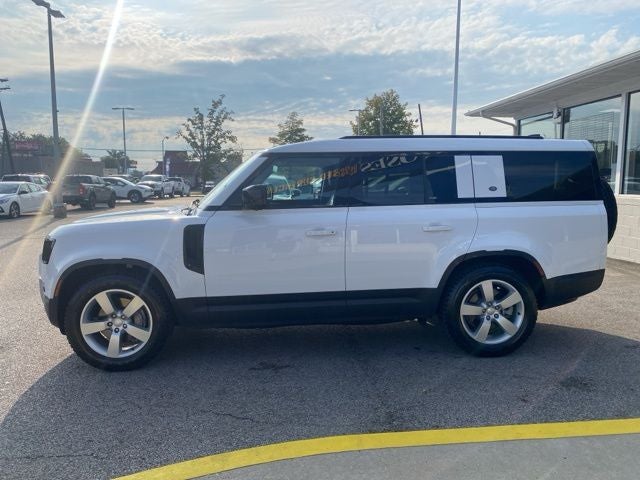 2024 Land Rover Defender 130 S