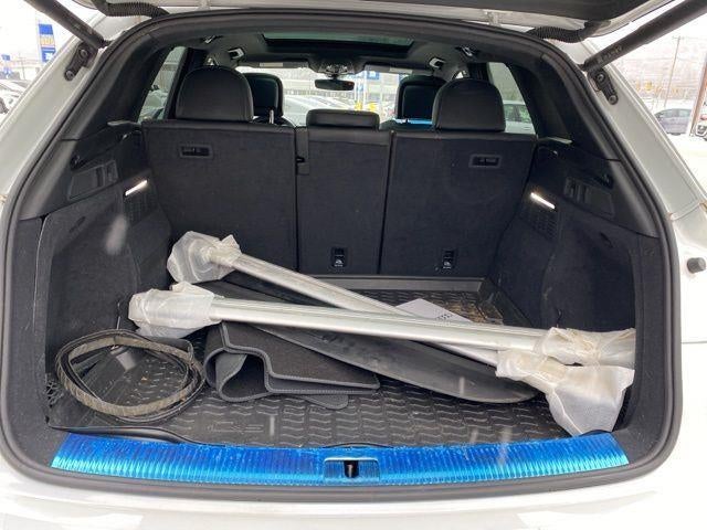 2022 Audi SQ5 Premium Plus