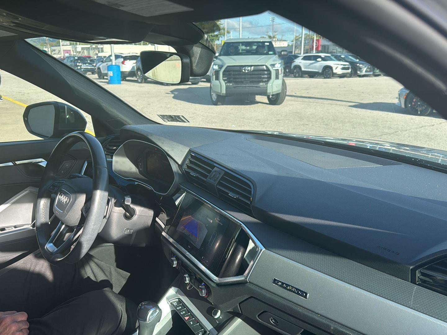 2022 Audi Q3 S line Premium