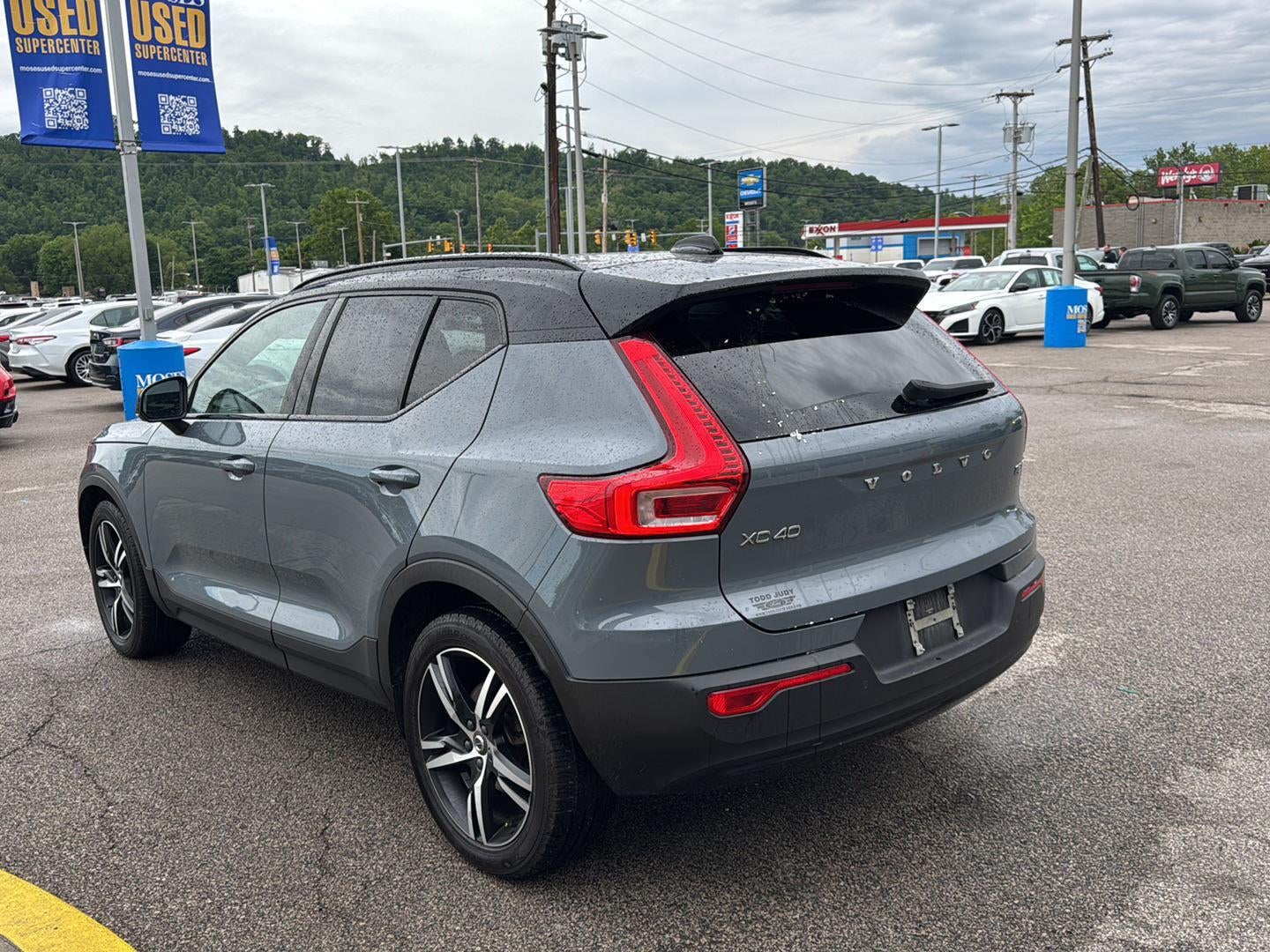 2021 Volvo XC40 R-Design