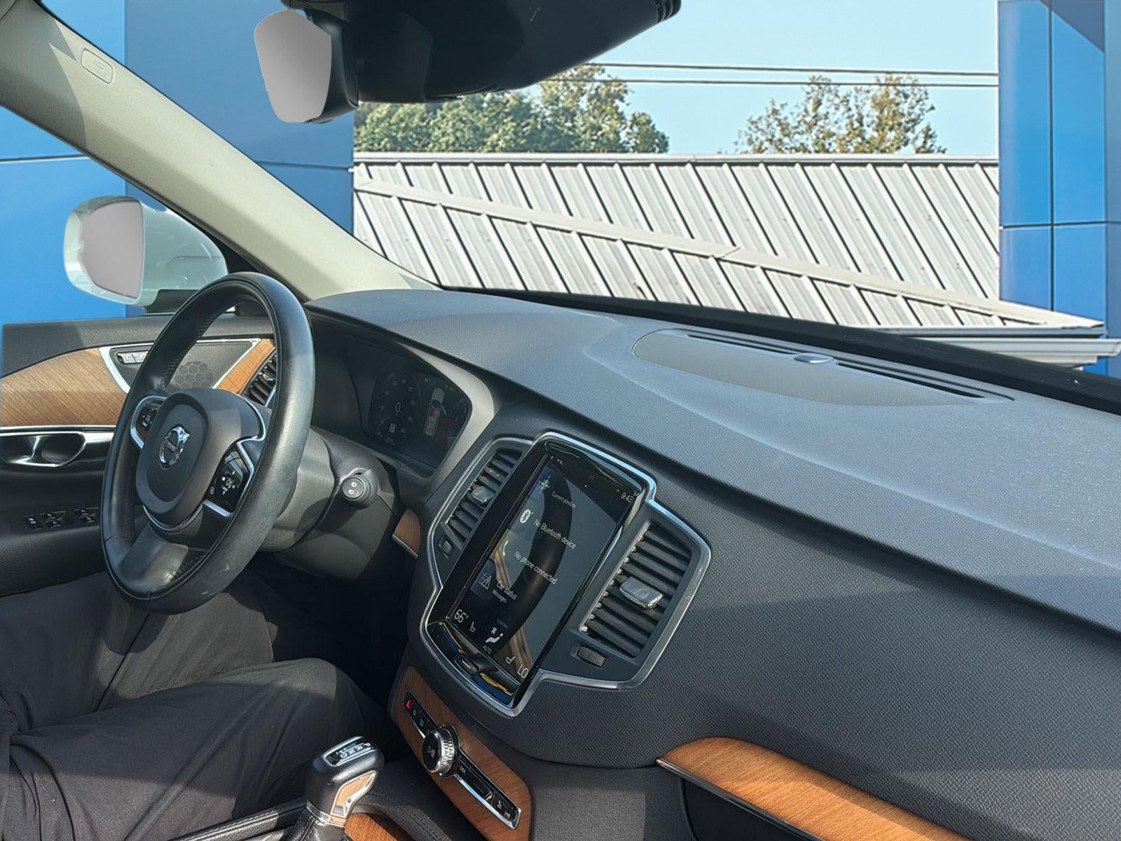 2021 Volvo Xc90 Momentum