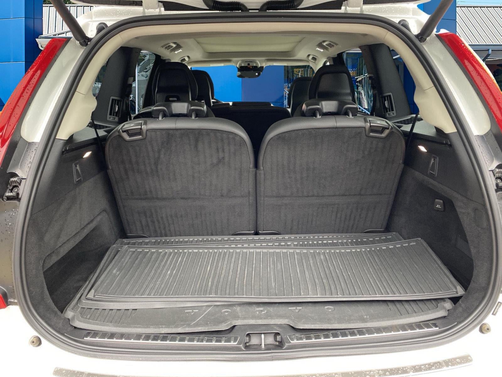 2021 Volvo Xc90 Momentum