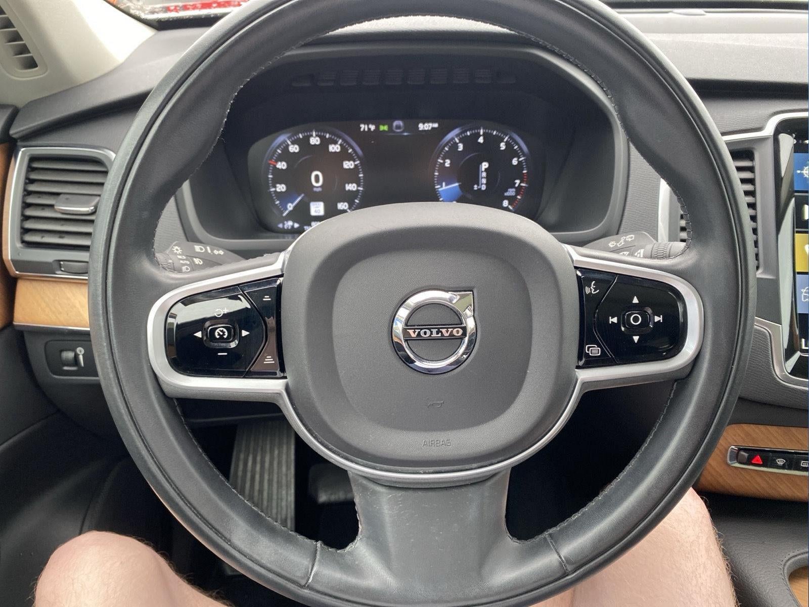 2021 Volvo Xc90 Momentum