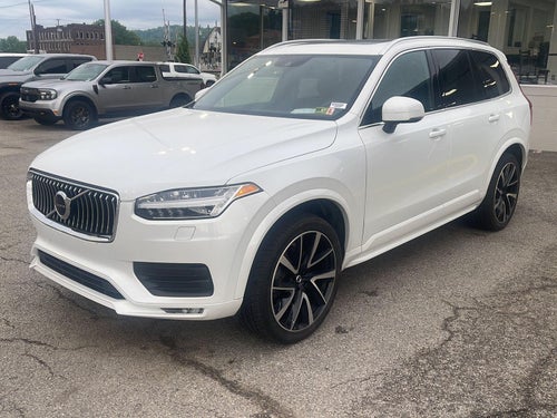 2021 Volvo XC90 Momentum