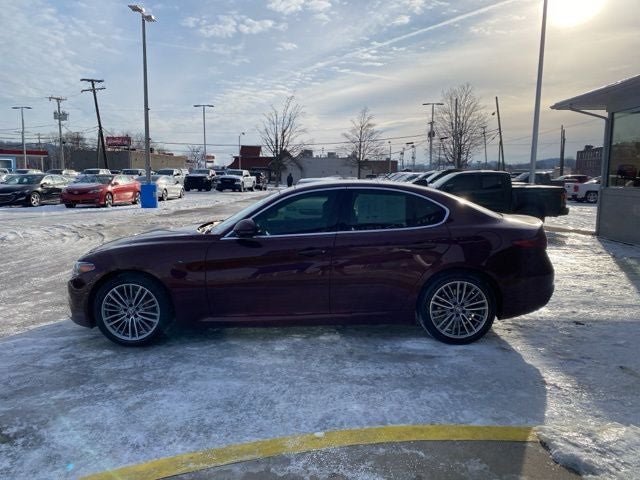 2017 Alfa Romeo Giulia Ti