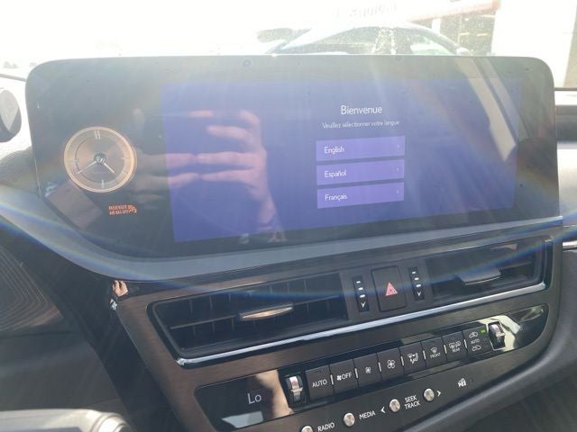 2025 Lexus ES HYBRID ES 300h