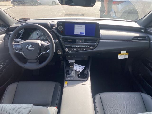 2025 Lexus ES HYBRID ES 300h