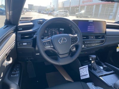 2025 Lexus ES 350
