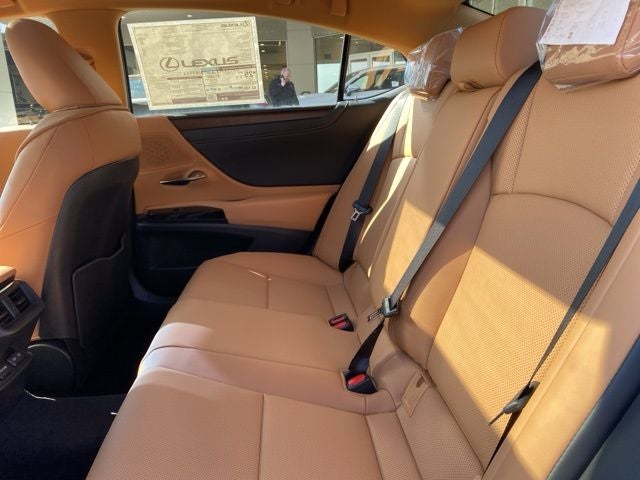 2025 Lexus ES 350