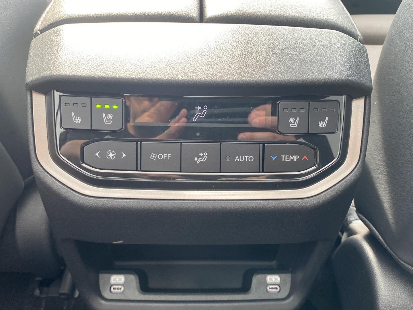 2026 Lexus TX PLUG-IN HYBRID ELECTRIC VEHICLE TX 550h+ LUXURY AWD