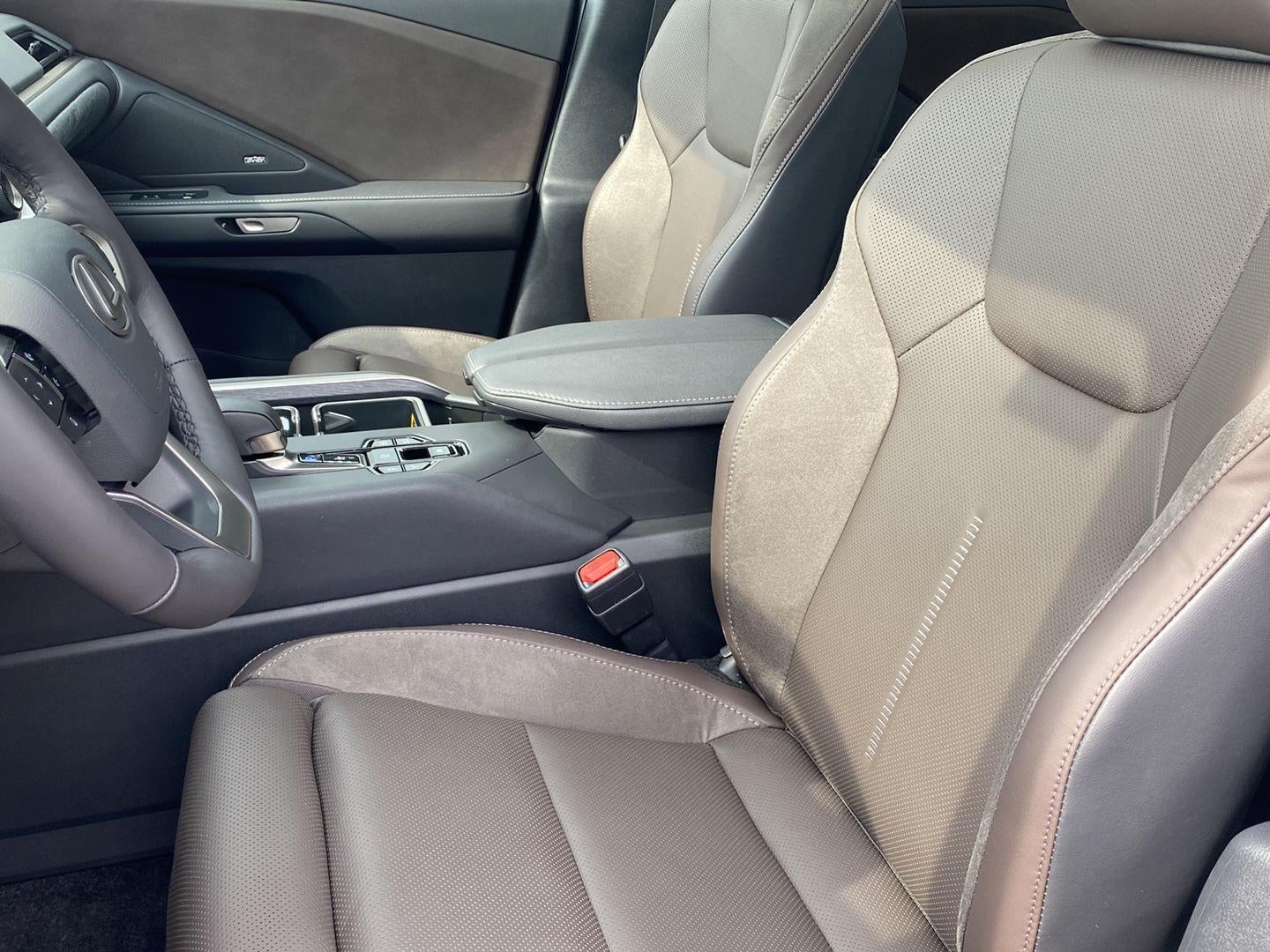 2026 Lexus TX PLUG-IN HYBRID ELECTRIC VEHICLE TX 550h+ LUXURY AWD