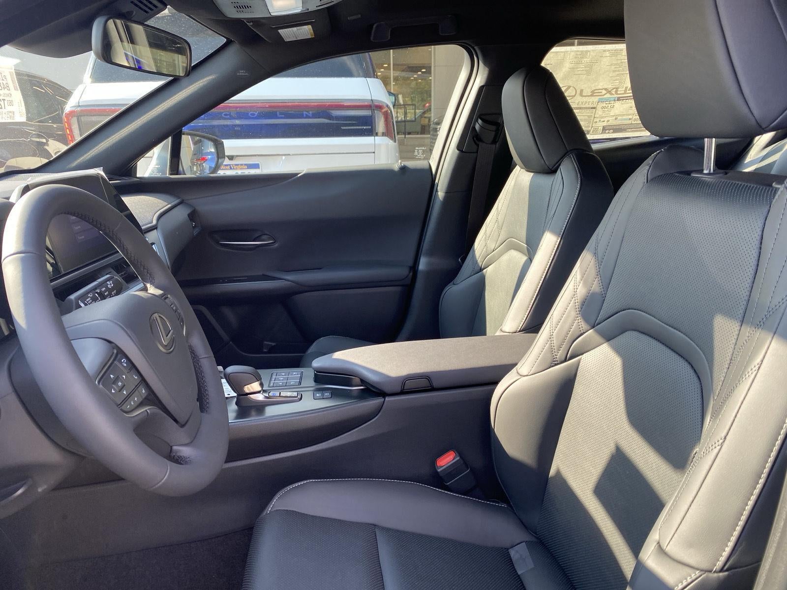 2026 Lexus UX HYBRID UX 300h F SPORT DESIGN AWD