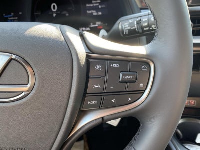 2026 Lexus UX HYBRID UX 300h F SPORT DESIGN AWD