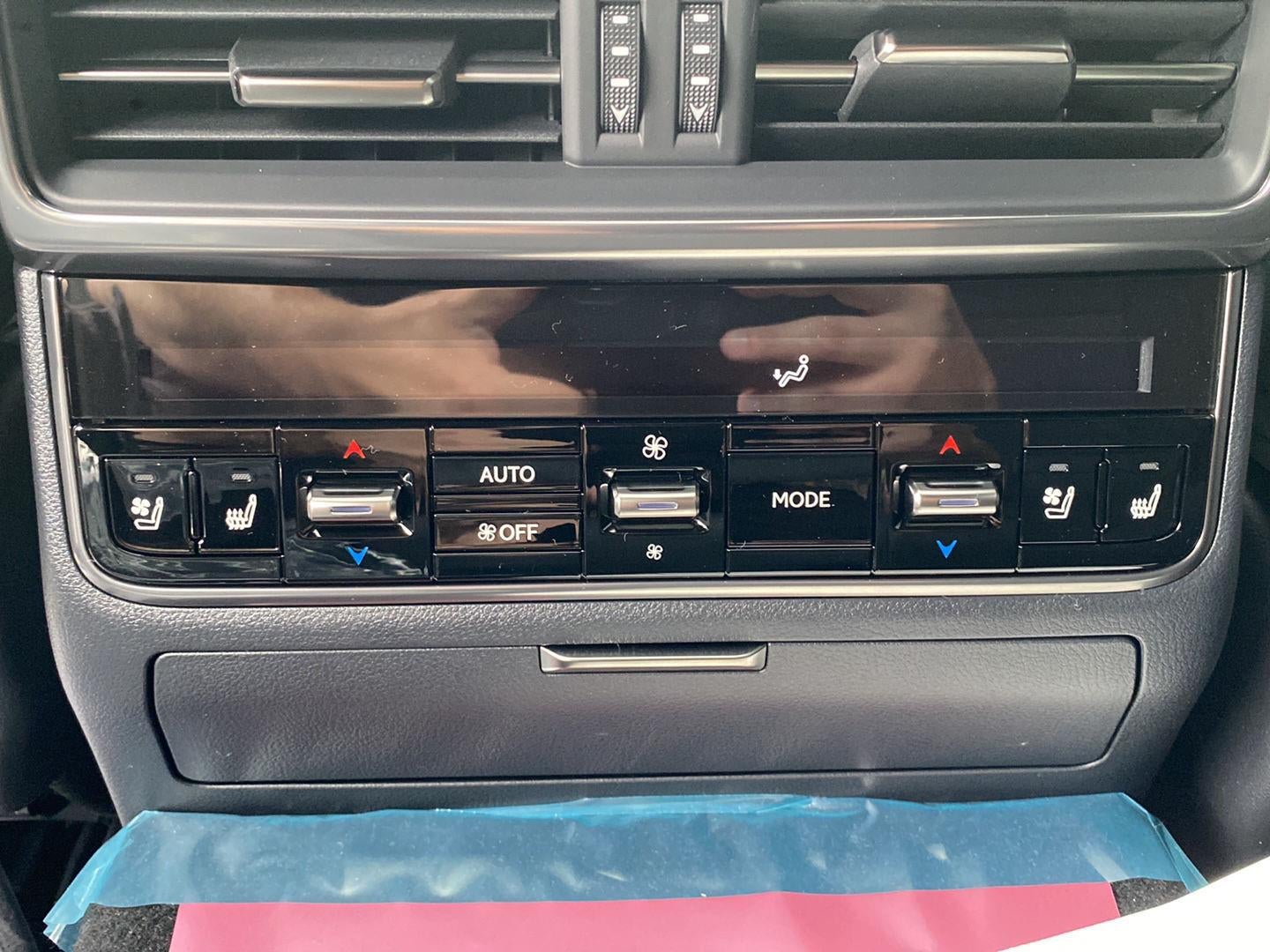 2026 Lexus LX 700h LUXURY LUXURY